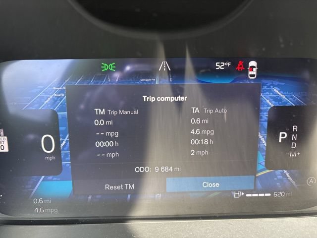 Used 2025 Volvo XC60 B5 Plus AWD/4WD image 26