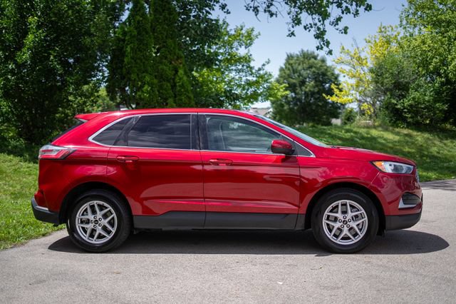 Used 2023 Ford Edge SEL AWD/4WD image 4