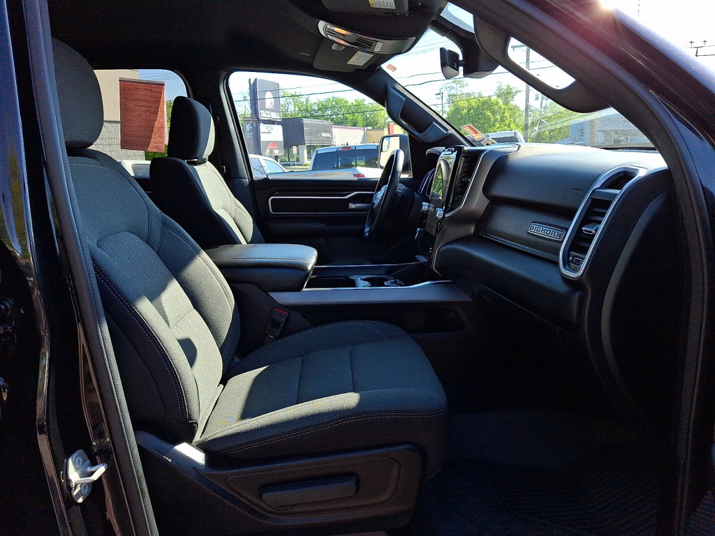 Used 2023 RAM 1500 Big Horn AWD/4WD image 13