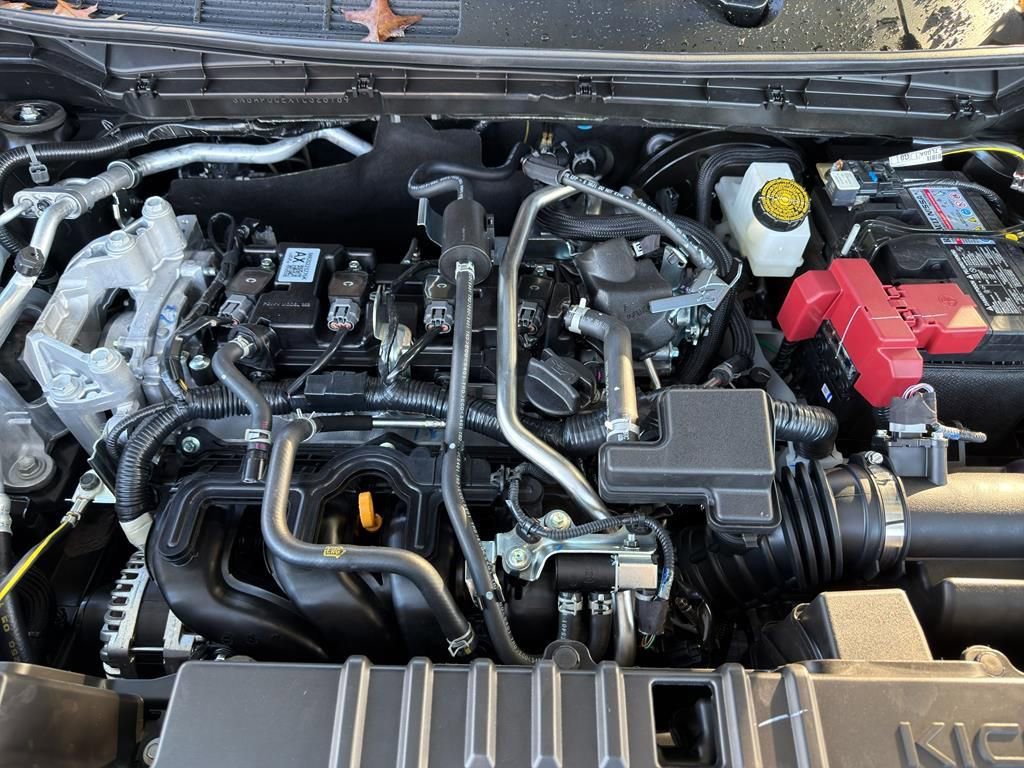 New 2026 Nissan Kicks SV image 11