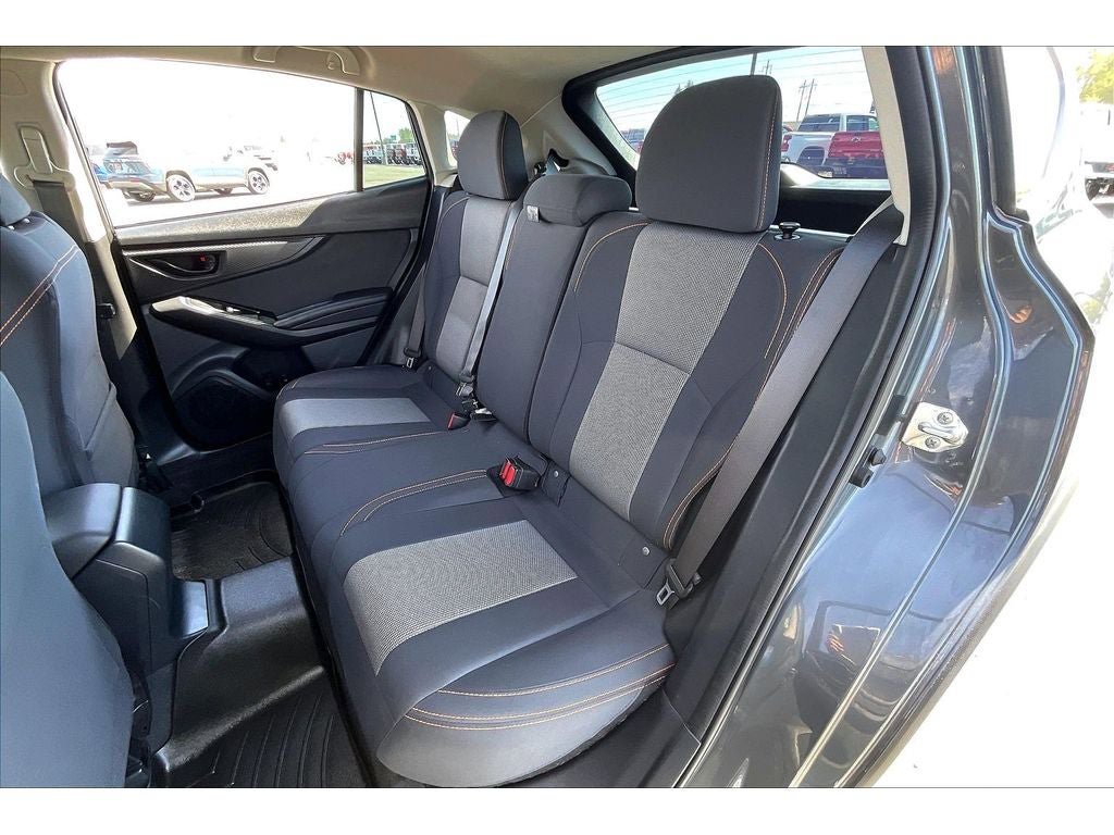 Used 2020 Subaru Crosstrek 2.0i Premium w/ Moonroof Package 1 AWD/4WD image 28