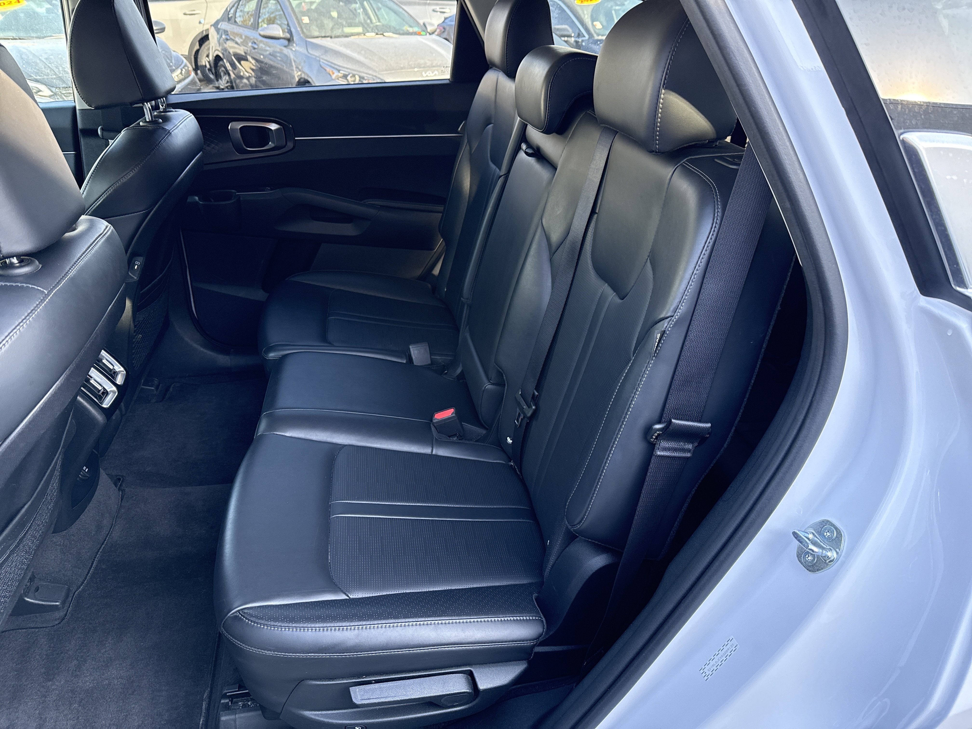 Certified 2024 Kia Sorento S image 13