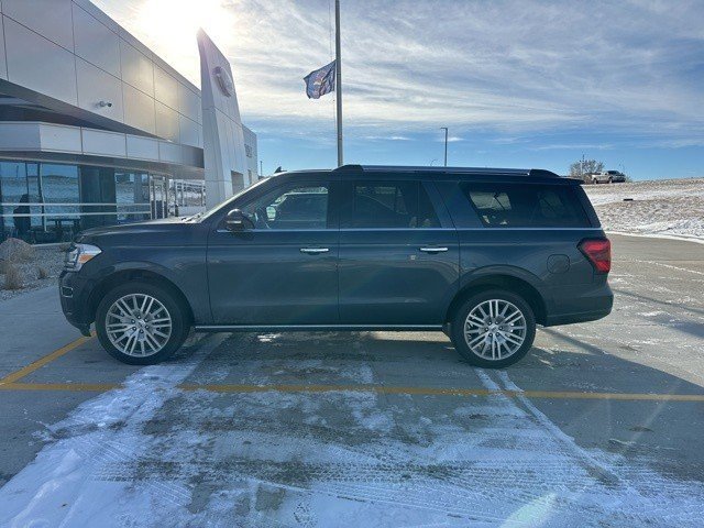 Used 2024 Ford Expedition Max Limited image 9
