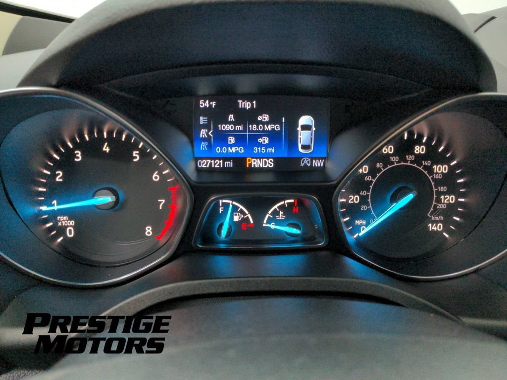 Used 2019 Ford Escape SEL AWD/4WD image 18