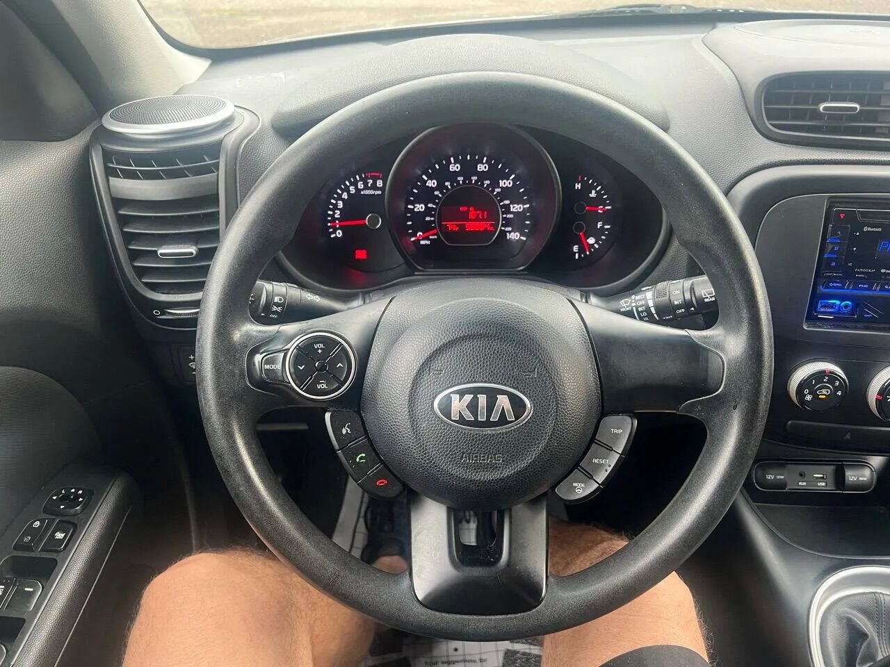 Used 2015 Kia Soul FWD image 7