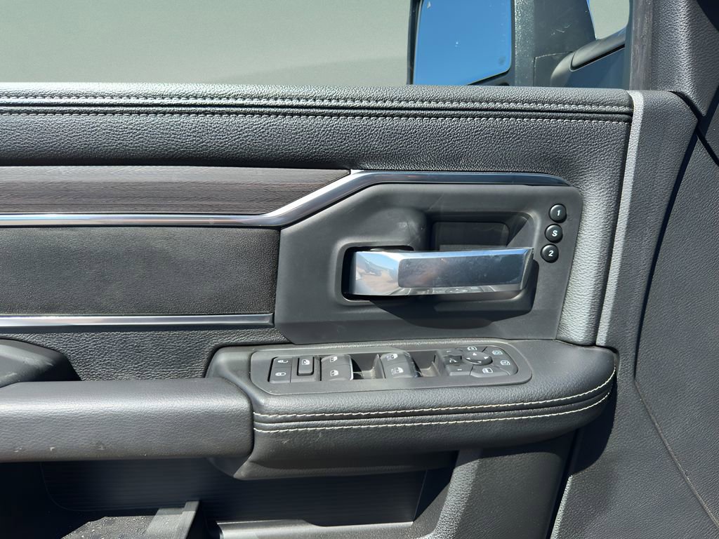 New 2025 RAM 2500 Laramie image 9