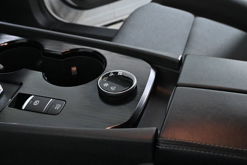 Certified 2023 Nissan Rogue S image 20