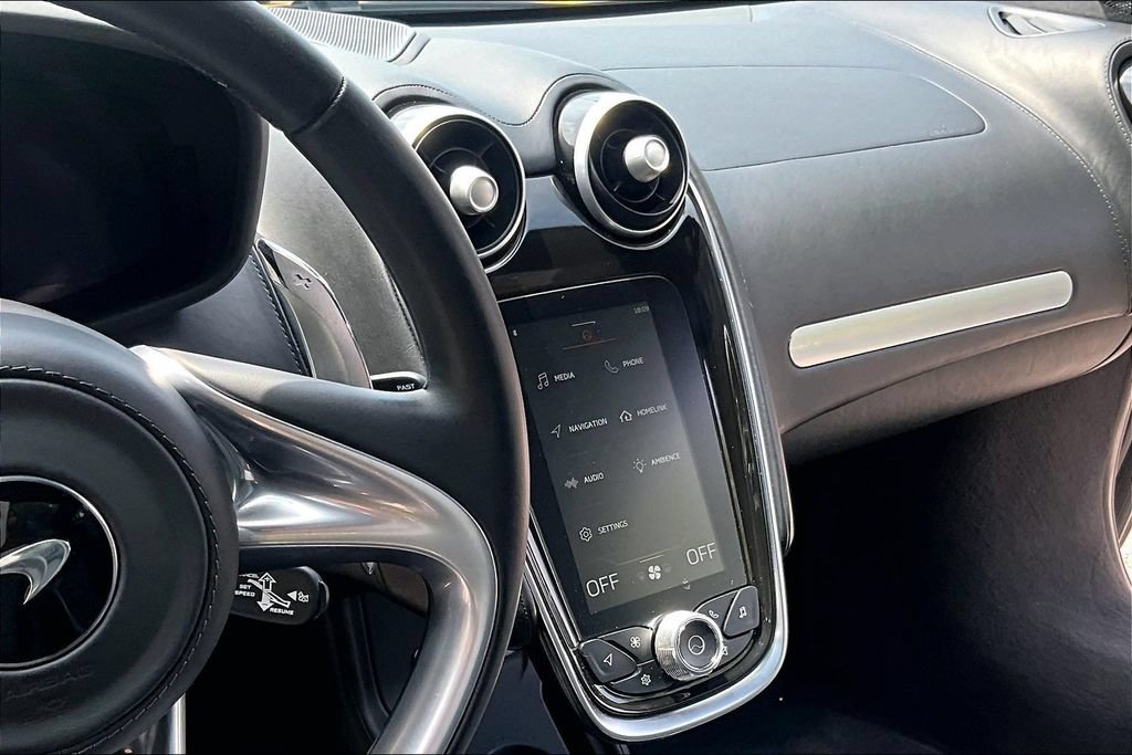Used 2023 McLaren GT RWD image 7