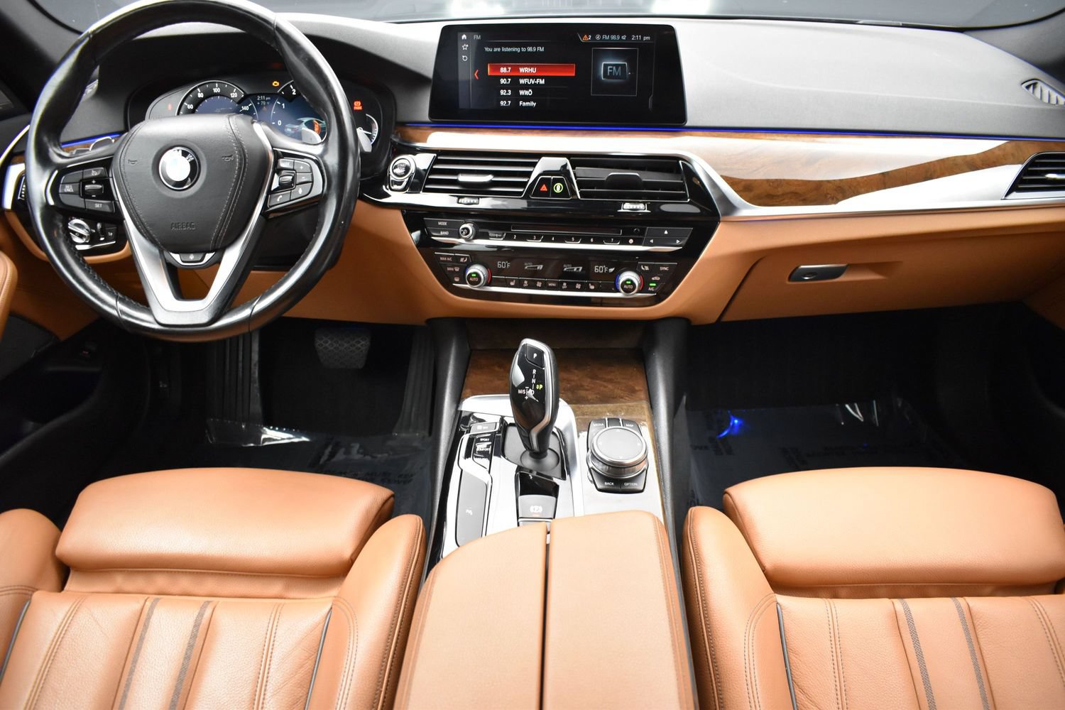 Used 2019 BMW 540i xDrive w/ Convenience Package AWD/4WD image 14