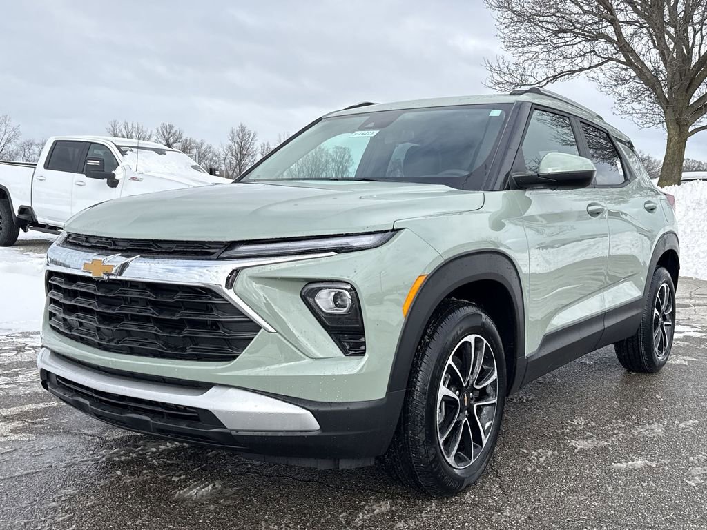 New 2026 Chevrolet TrailBlazer LT w/ Driver Confidence Package FWD image 4