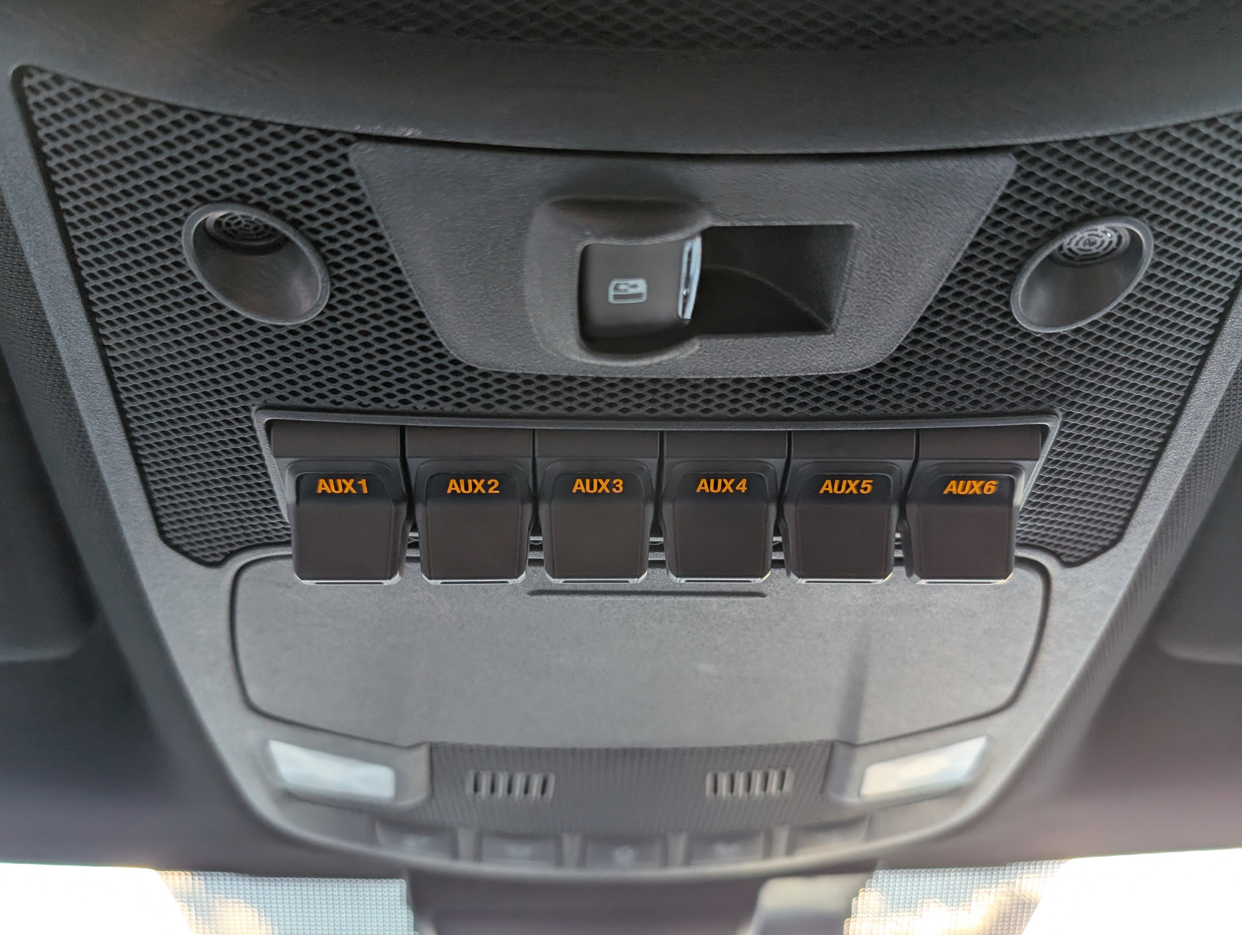 Used 2022 Ford F250 Lariat w/ Black Appearance Package image 33