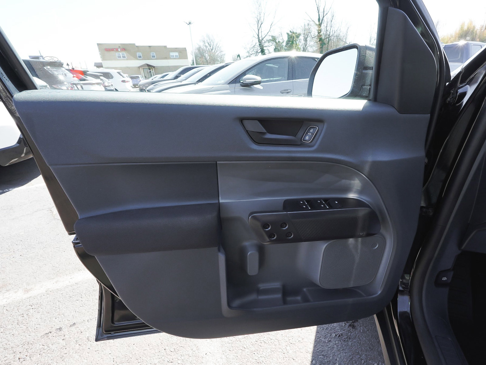 Used 2024 Ford Maverick XL image 9