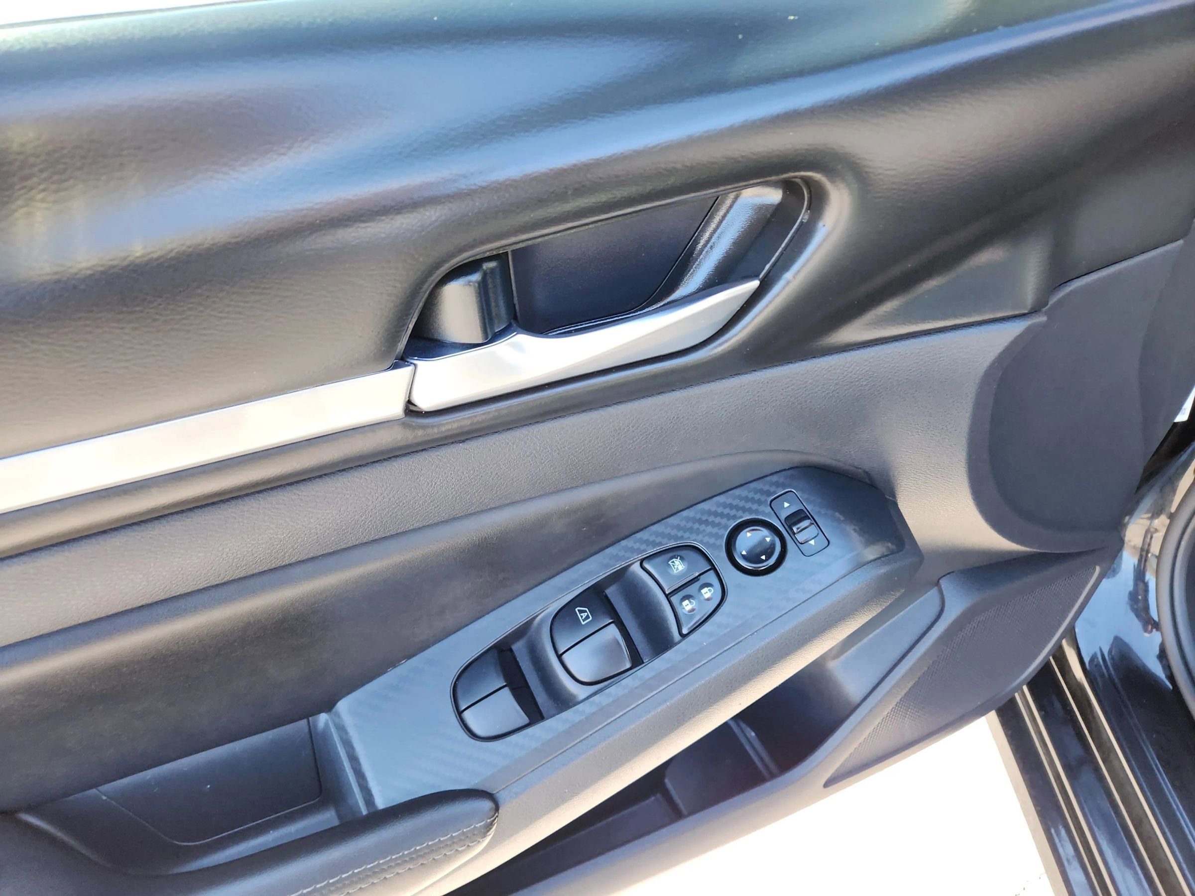 Used 2022 Nissan Altima 2.5 SV image 21