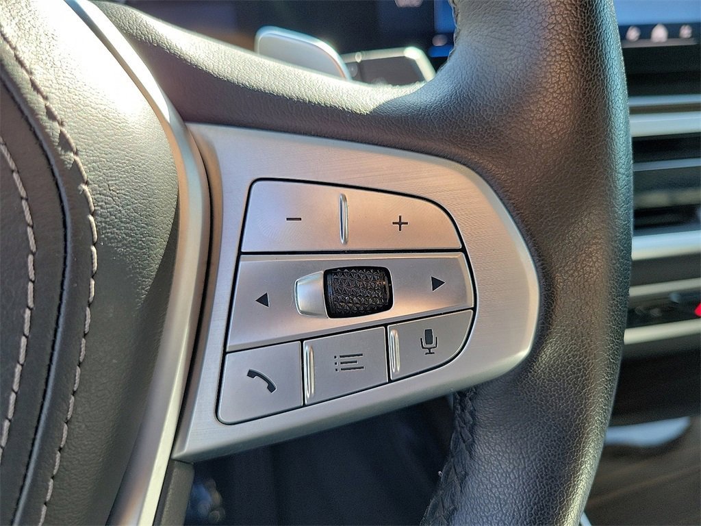 Used 2024 BMW X7 xDrive40i image 6