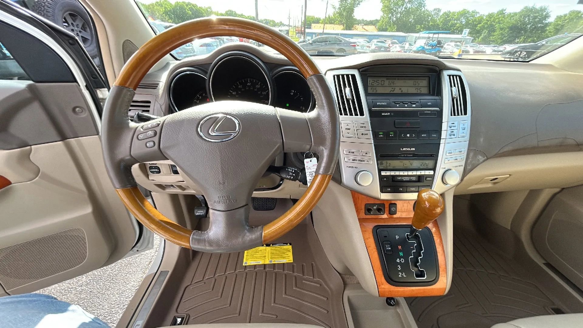 Used 2006 Lexus RX 330 FWD image 14