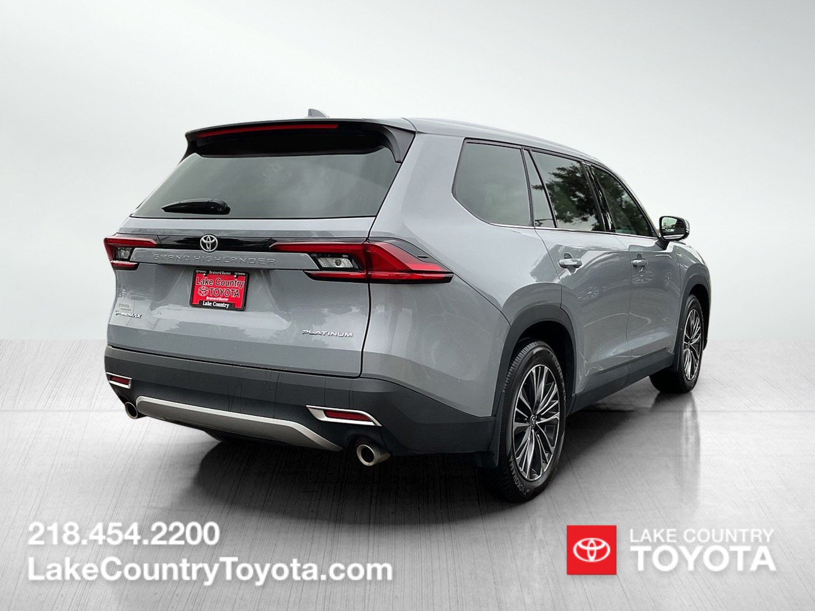 Used 2025 Toyota Grand Highlander AWD Hybrid image 5