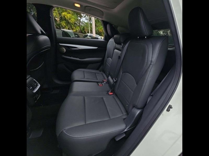 Used 2019 INFINITI QX50 Essential w/ Proactive Package image 26