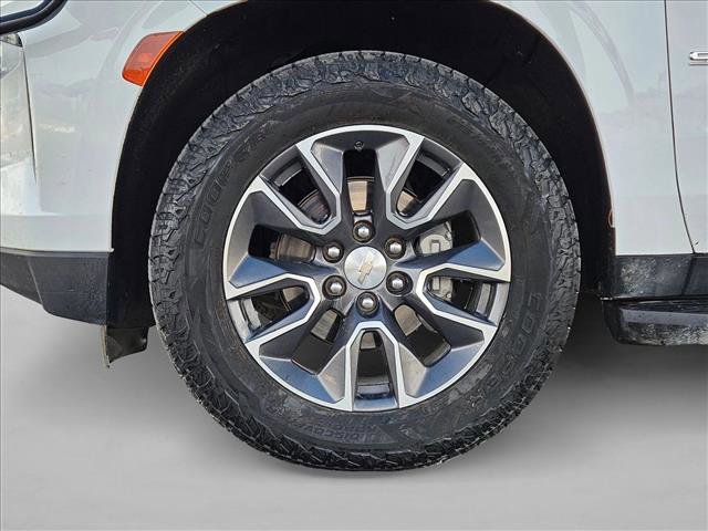 Used 2023 Chevrolet Suburban LS w/ Driver Alert Package image 24