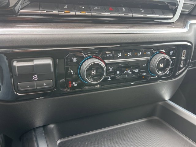 Used 2025 Chevrolet Silverado 3500 LTZ w/ Trail Boss Package image 30