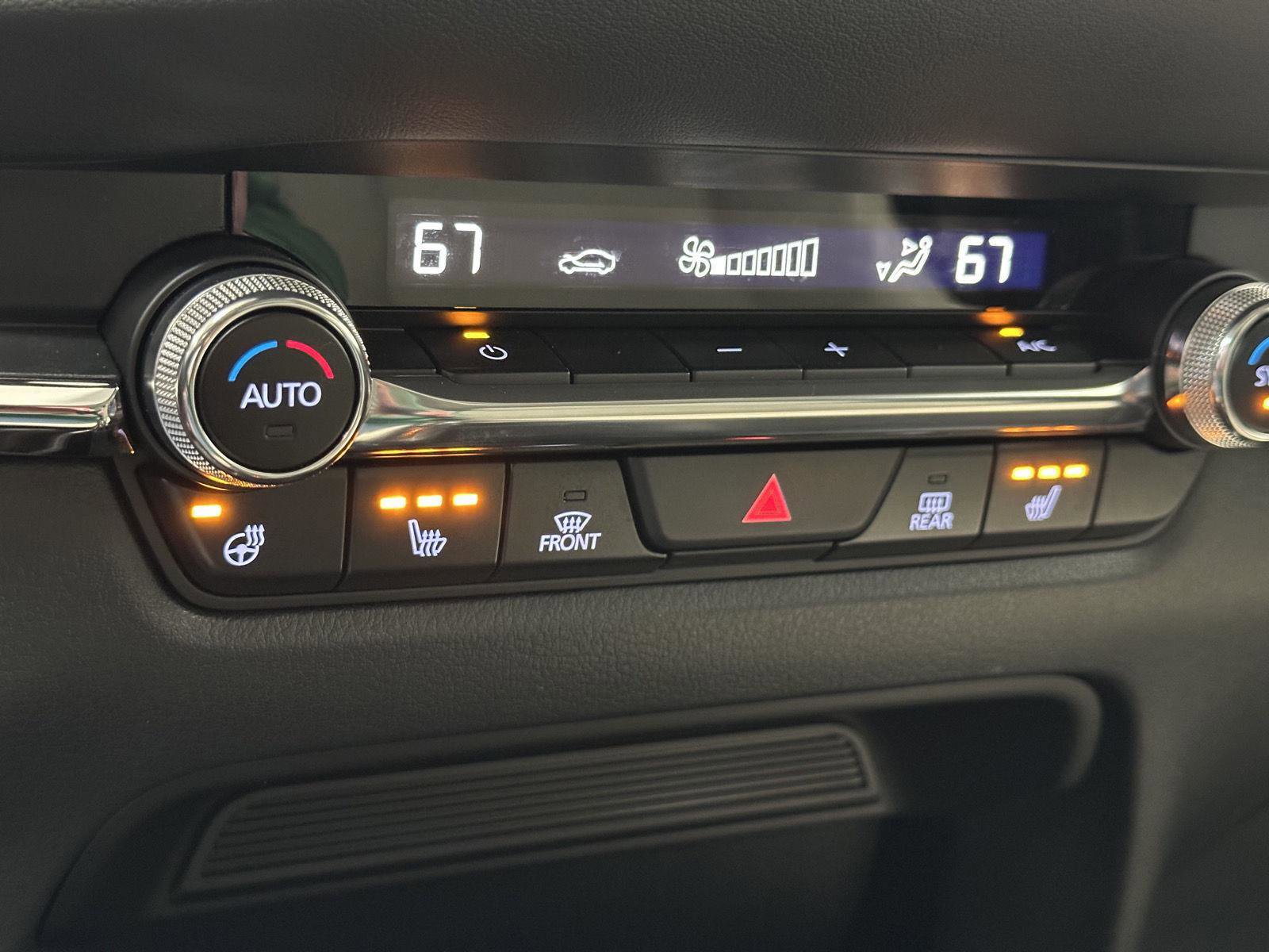 Used 2022 MAZDA CX-30 2.5 Turbo w/ Premium Plus Pkg image 27