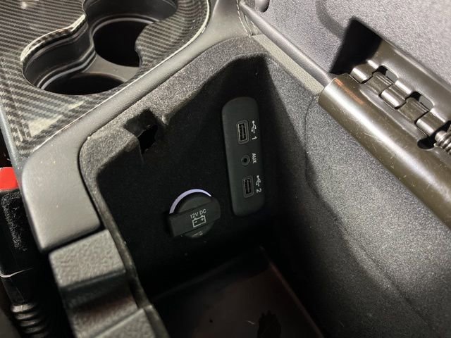 Used 2021 Dodge Challenger R/T w/ Blacktop Package image 31