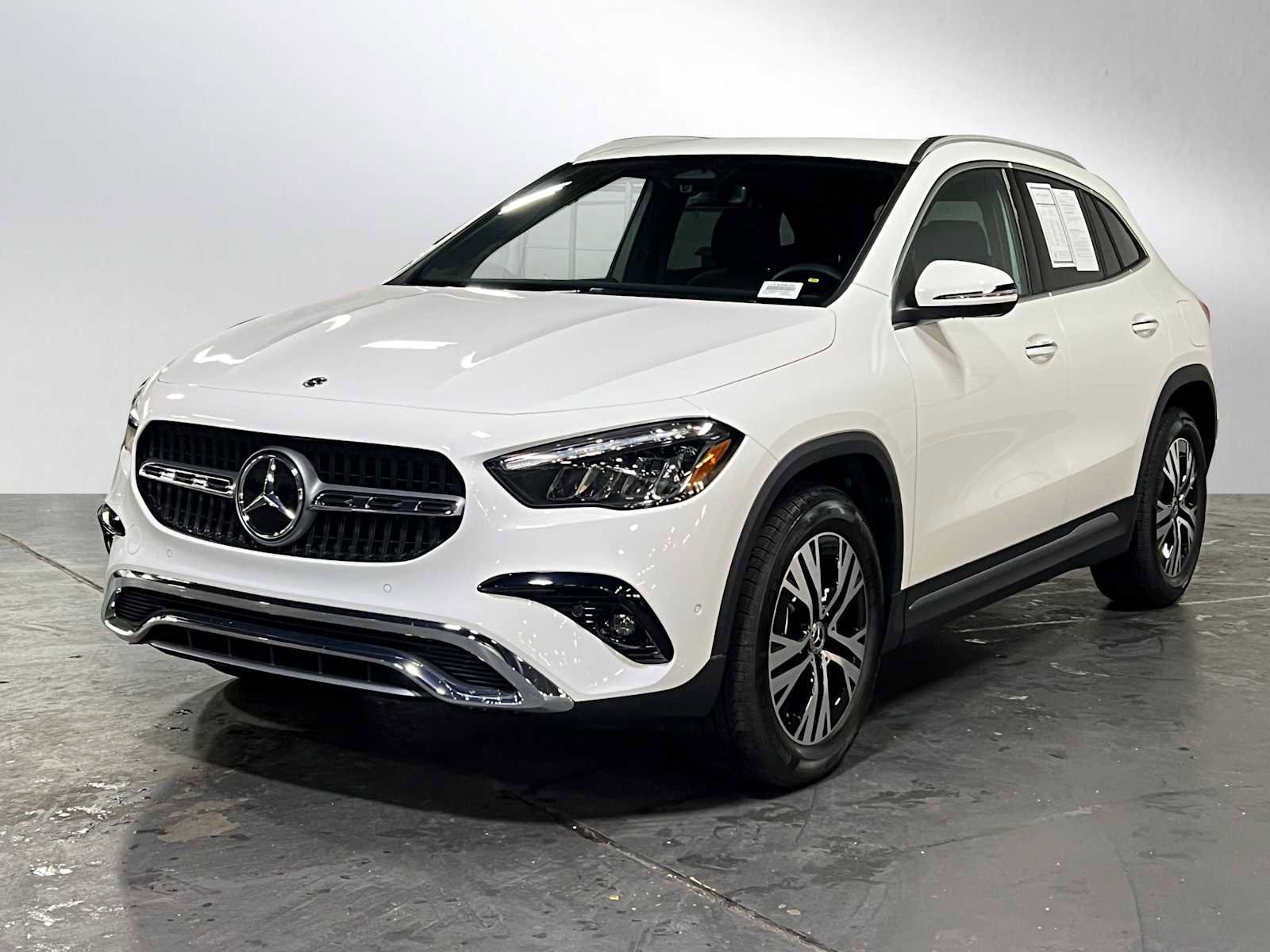 Used 2026 Mercedes-Benz GLA 250 4MATIC image 7