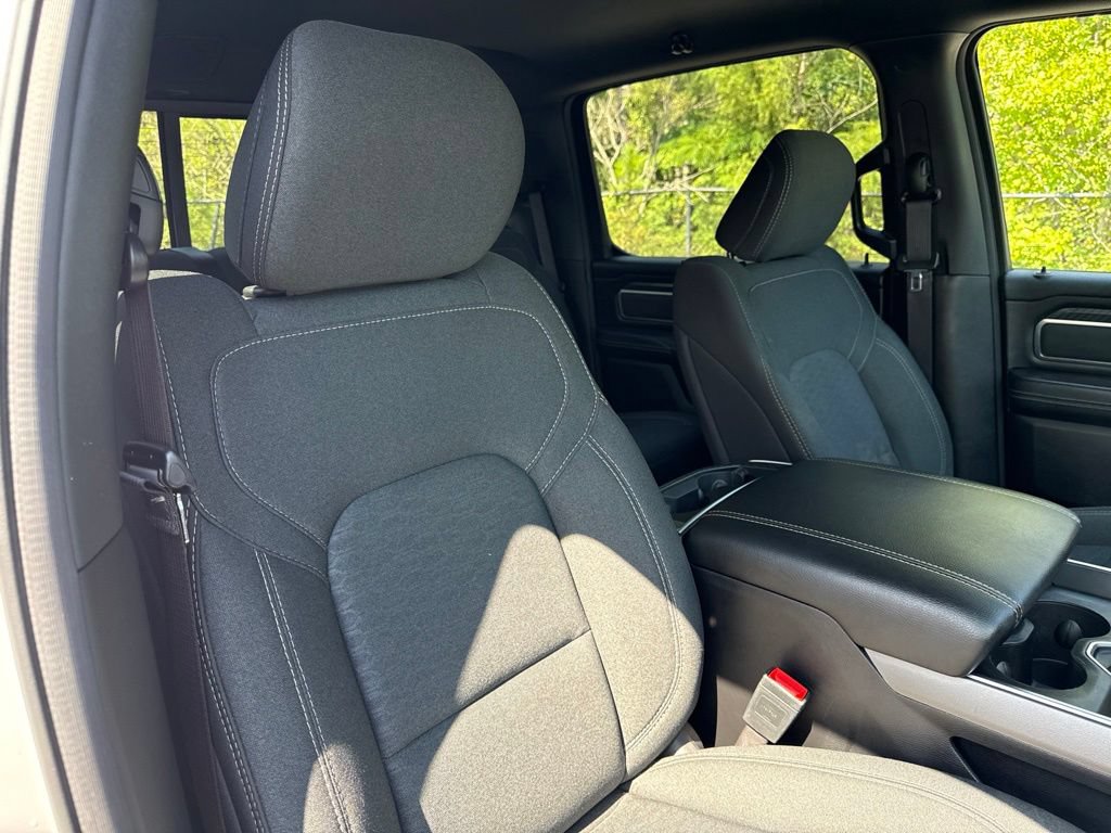 Used 2025 RAM 1500 Big Horn AWD/4WD image 38