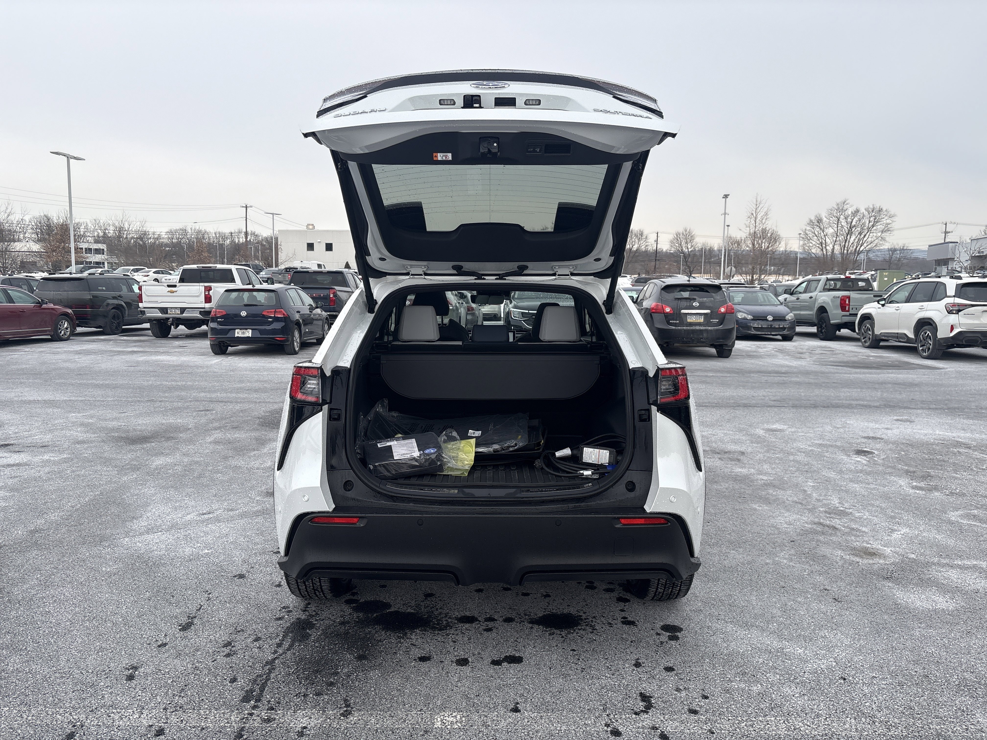 Used 2025 Subaru Solterra Touring image 11