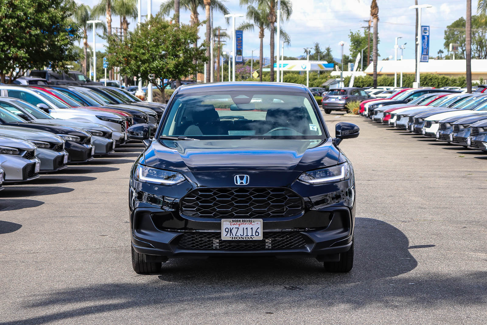 Certified 2024 Honda HR-V LX image 2