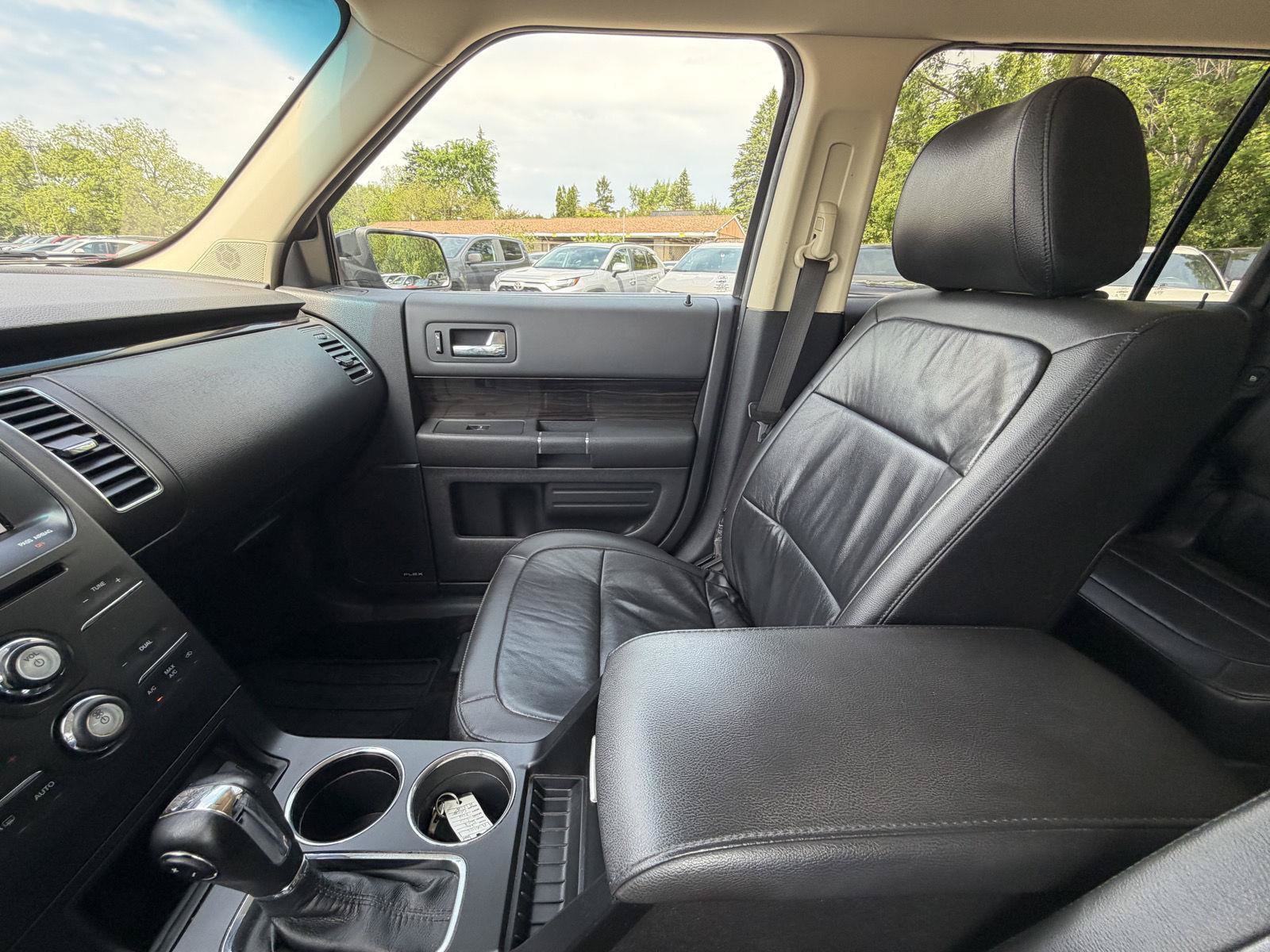 Used 2019 Ford Flex SEL w/ Equipment Group 202A AWD/4WD image 21