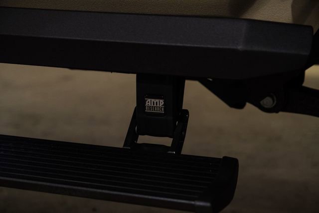 Used 2025 Jeep Gladiator Rubicon w/ Safety Group AWD/4WD image 95