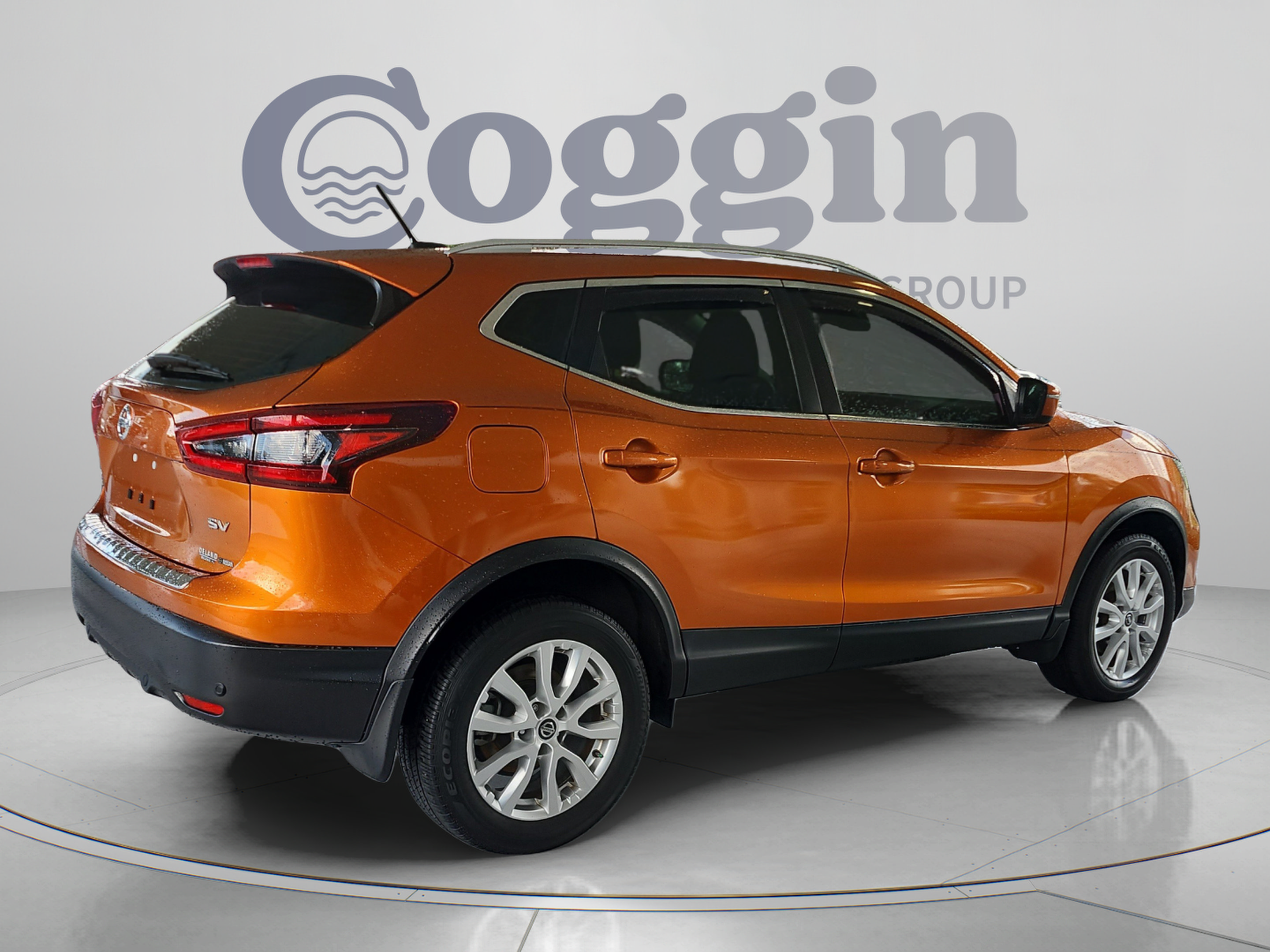 Used 2022 Nissan Rogue Sport SV FWD image 5