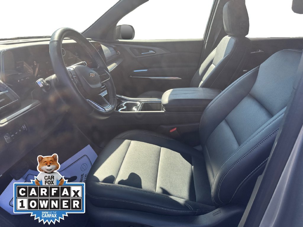 Used 2025 Chevrolet Traverse LT AWD/4WD image 12