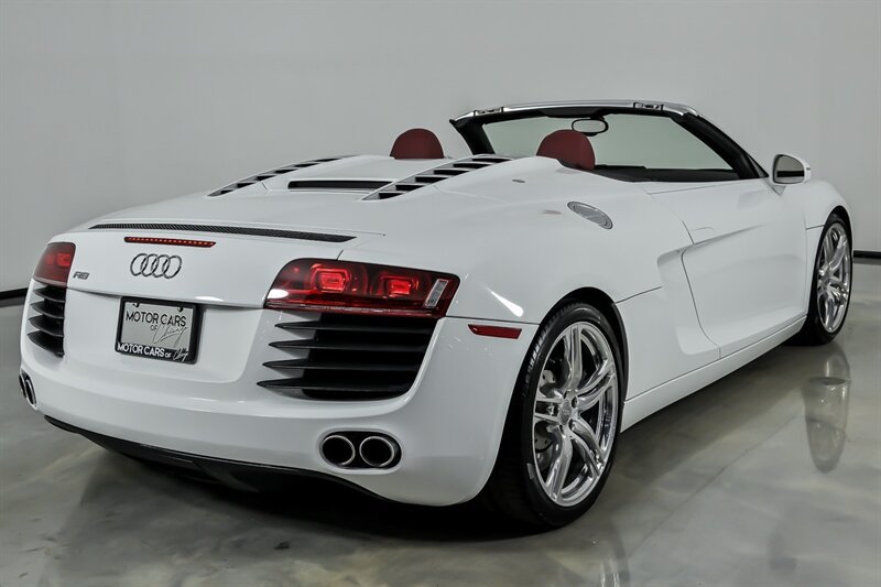 Used 2011 Audi R8 V8 AWD/4WD image 11