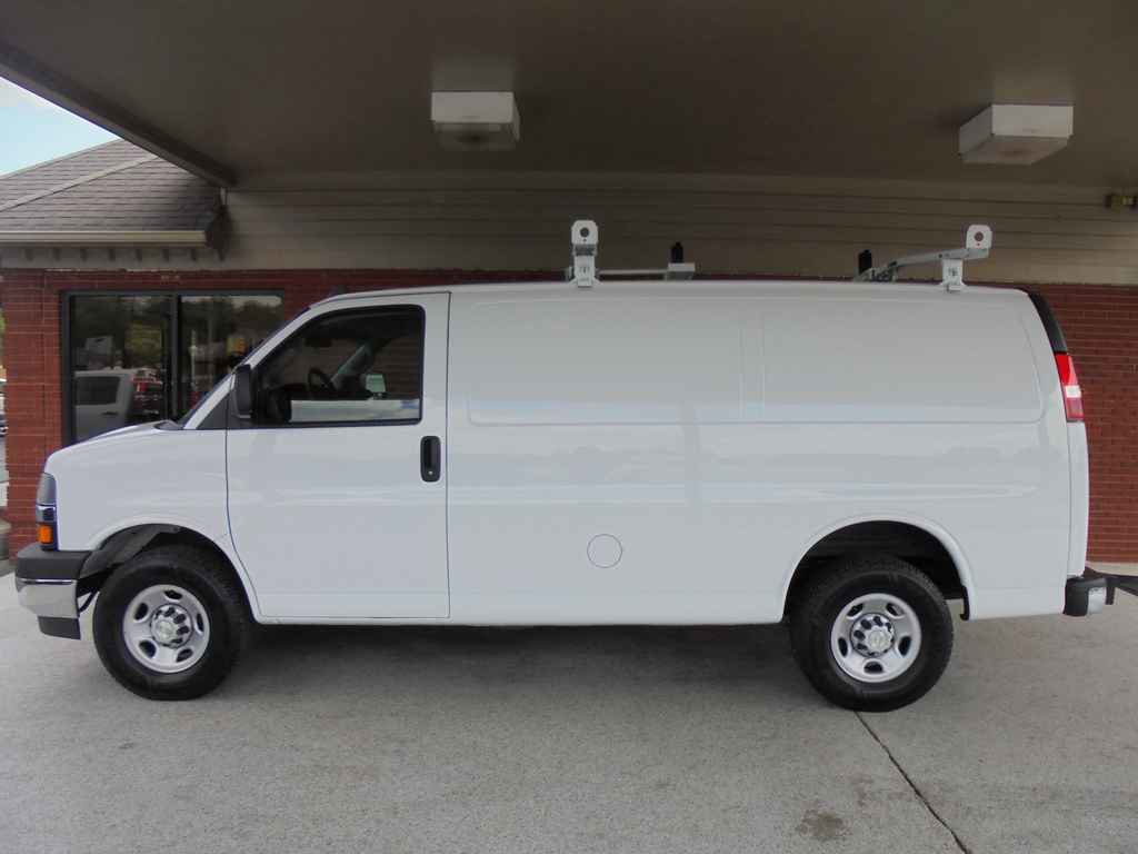 Used 2021 Chevrolet Express 2500 w/ Driver Convenience Package RWD image 1