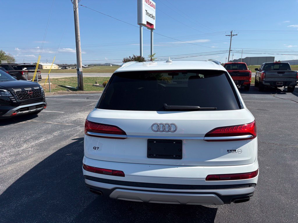 Used 2025 Audi Q7 3.0T Premium Plus AWD/4WD image 8