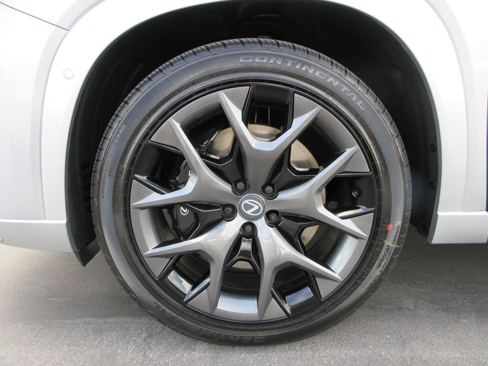 Used 2026 Lexus TX 500h AWD w/ Technology Package image 58