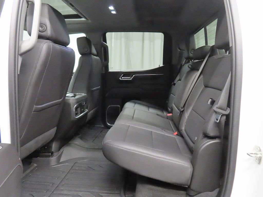 Used 2023 GMC Sierra 1500 SLT w/ SLT Premium Plus Package AWD/4WD image 10