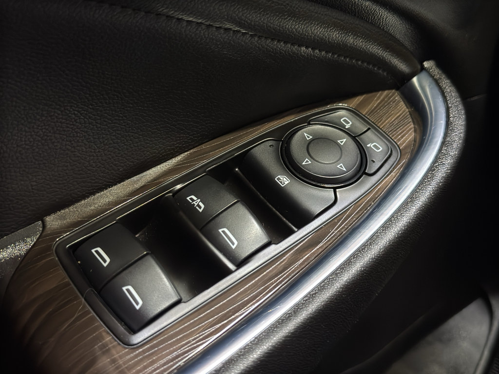 Used 2024 Chevrolet Malibu LT FWD image 33