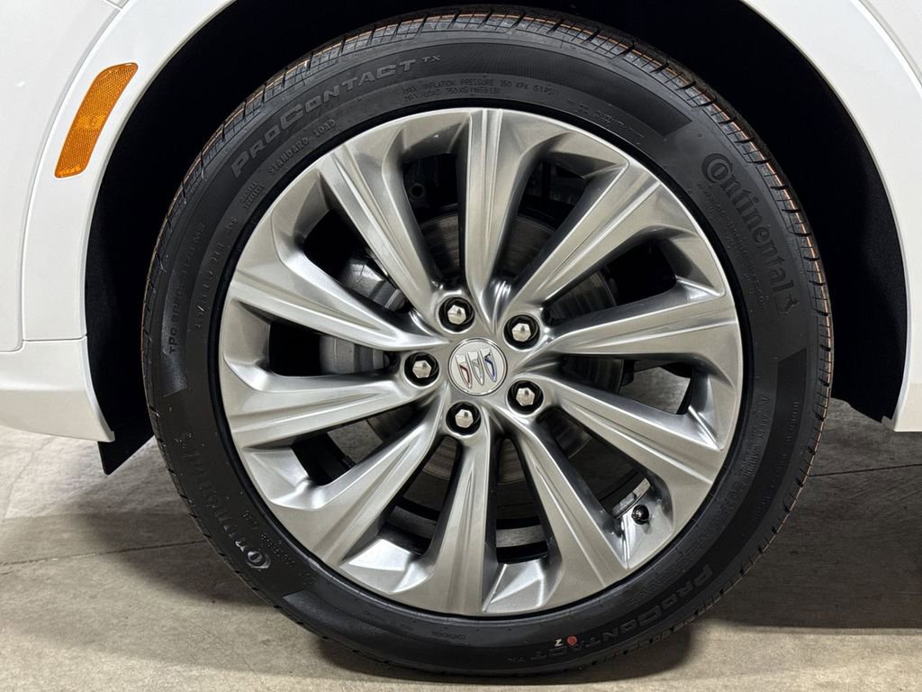 New 2026 Buick Envista Avenir image 27