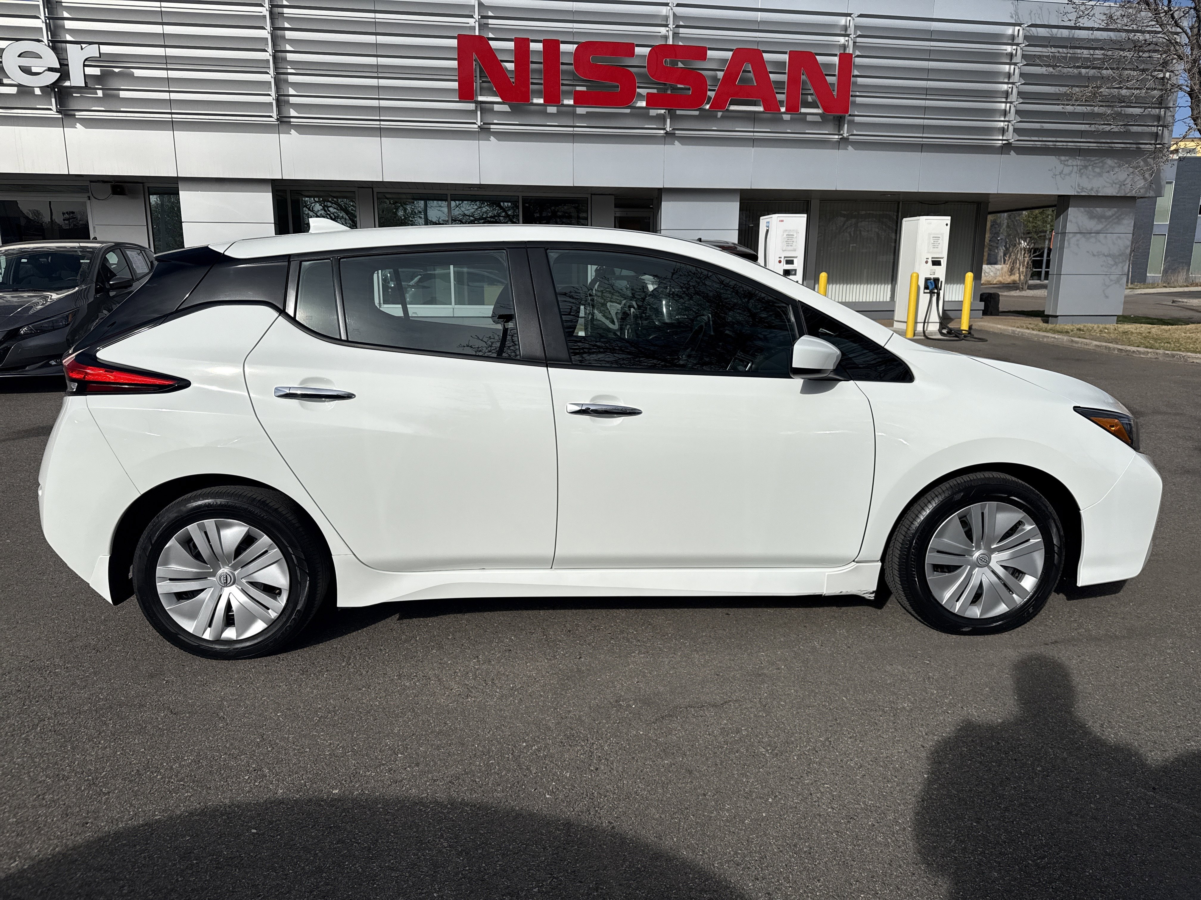 Certified 2024 Nissan Leaf S image 10