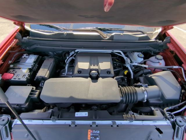 New 2025 Chevrolet Colorado Z71 w/ Technology Package image 28