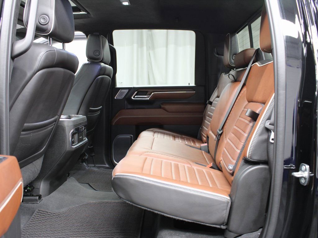 Used 2024 GMC Sierra 2500 Denali w/ Technology Package image 10