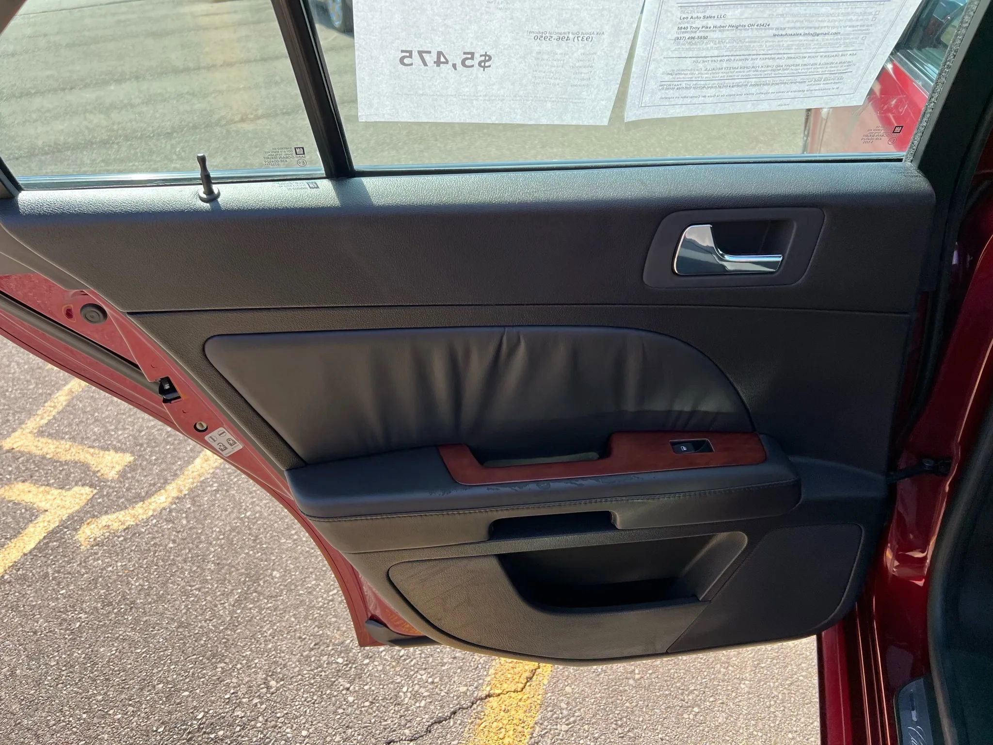 Used 2006 Cadillac STS w/ Preferred Equipment Group image 25
