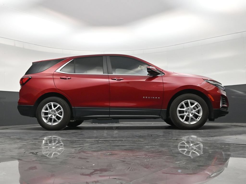 Used 2024 Chevrolet Equinox LT FWD image 24