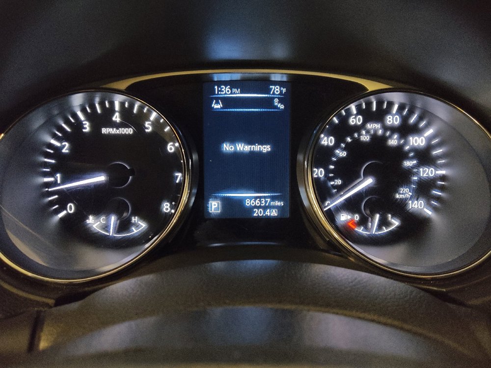 Used 2014 Nissan Rogue SV w/ SV Premium Package image 23