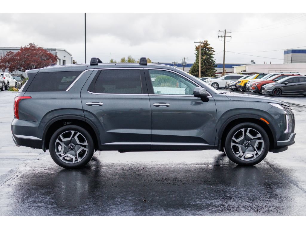 Used 2025 Hyundai Palisade SEL AWD/4WD image 2