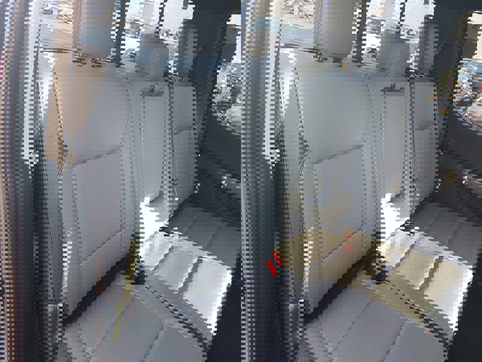 Used 2023 Ford F150 Lightning Lariat AWD/4WD image 11