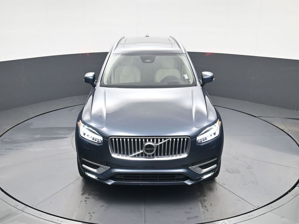 Used 2024 Volvo XC90 B6 Ultimate w/ Lounge Package image 16