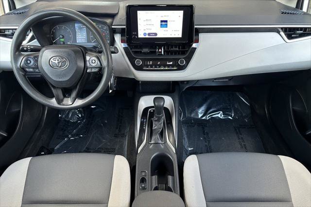 Certified 2023 Toyota Corolla LE FWD image 3